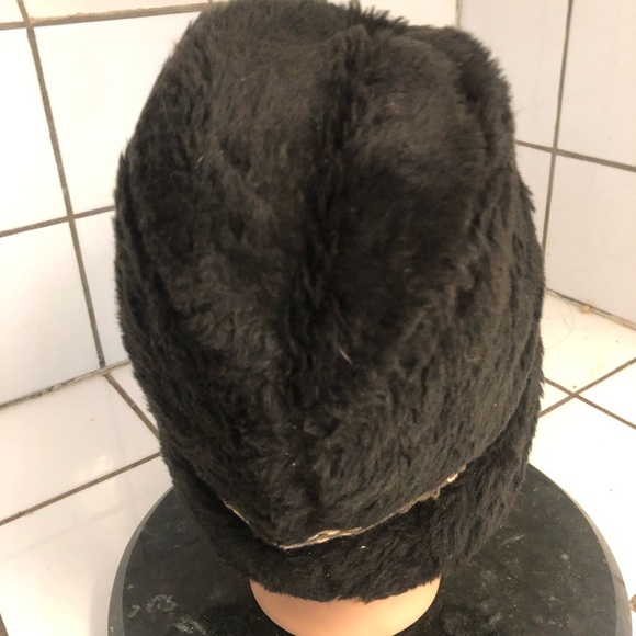 Vintage size large men’s faux fur fedora with Braided Trim and ear flaps- used - Picture 5 of 9